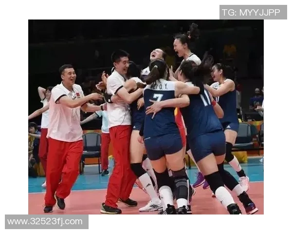 南京排球队在冠军赛中的灵活战术与团队配合精彩点评