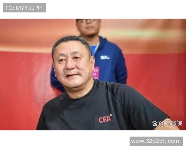 身高180cm的足球明星有哪些他们的成就与风采一览