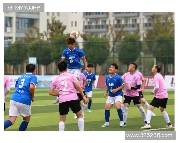 射手座足球明星盘点他们在绿茵场上的辉煌成就与个人魅力